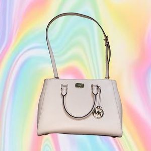 Authentic Micheal Kors Sutton Saffiano Nude Purse